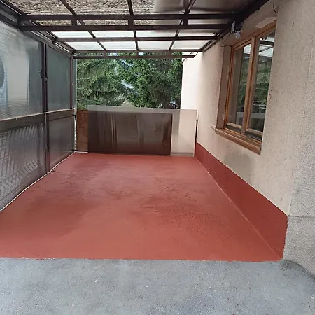 Apartment Bolero *
